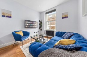 Stylish 2 bedroom apartment in Westminster Sleeps 5 with AC
